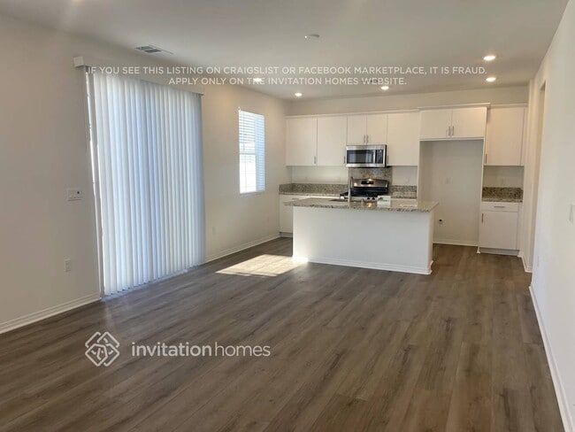 Photo - 2459 Gunner Ridge Way