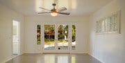 Photo - 14765 Valerio St