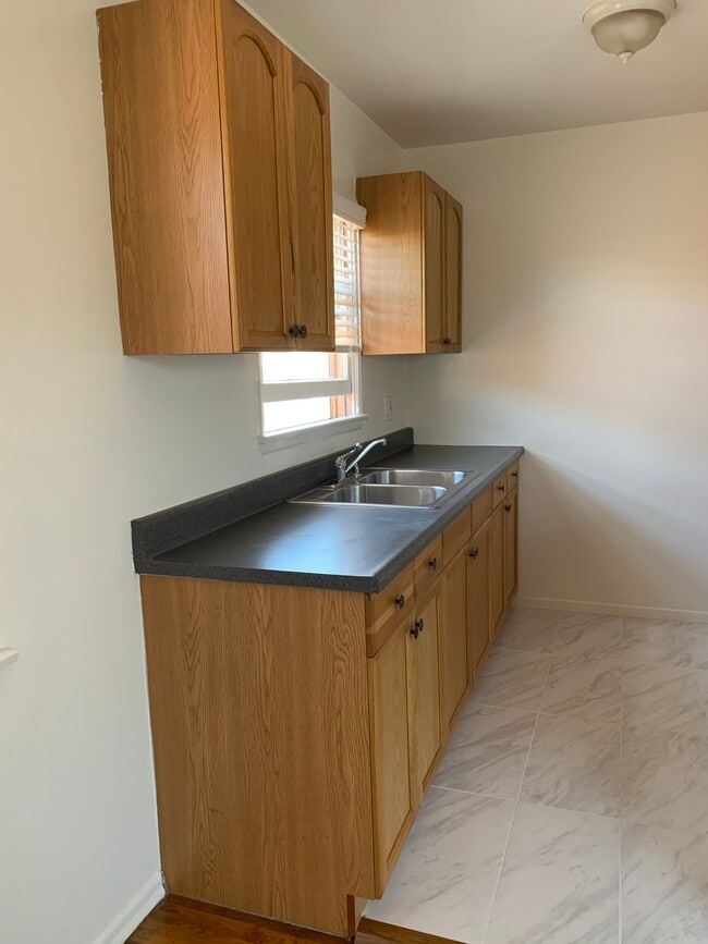 Photo - 1517 Pontius Ave Unit 1517
