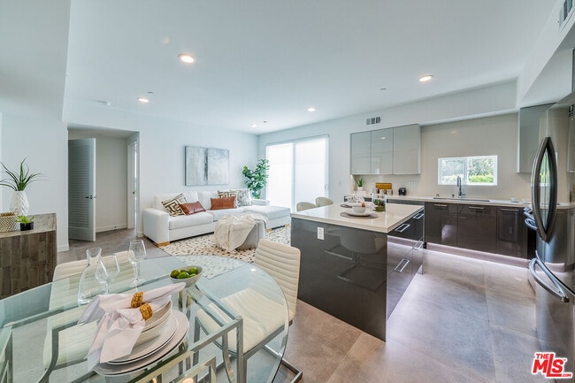 Photo - 214 Westmoreland Ave Unit 6