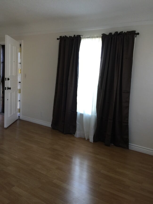 Photo - 505 Lime St