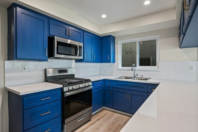 Photo - 845 2nd St