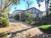 exterior - 110 S Grand Oaks Ave Apartments Unit 2