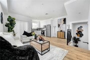 Photo - 11952 Vanowen St