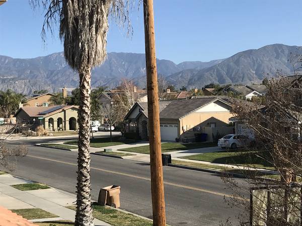 Photo - 10484 Agate Ave