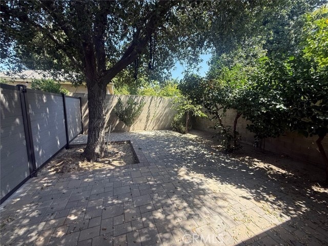 Building Photo - 7572 Delia Ave