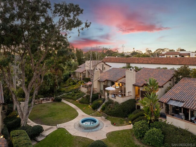 Photo - 16936 Via De Santa Fe Townhome
