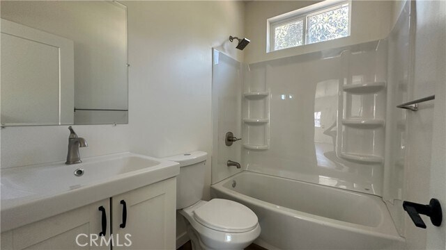 Photo - 115 Owens Ln
