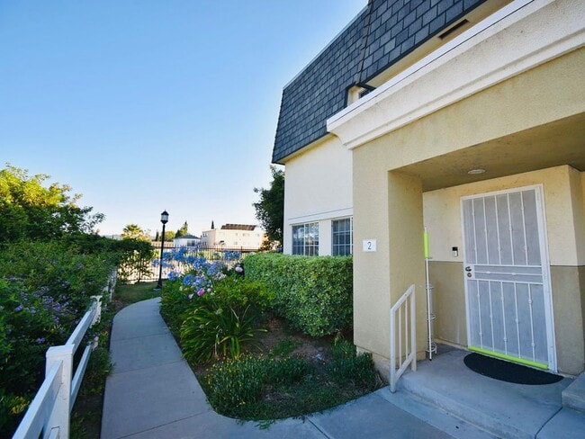 Photo - 6501 Vanalden Ave