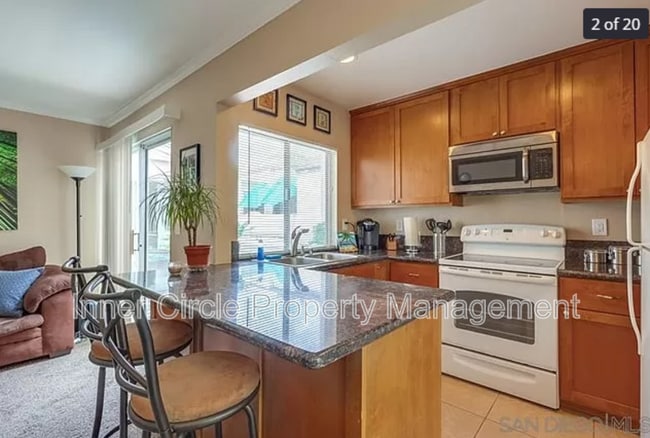 Photo - 3276 Ashford St Unit D