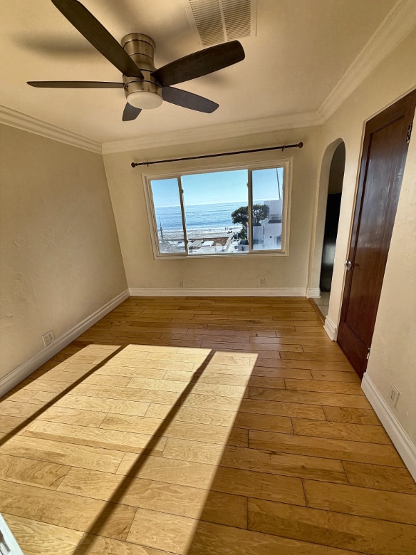 Photo - 212 N Coast Hwy Unit 9