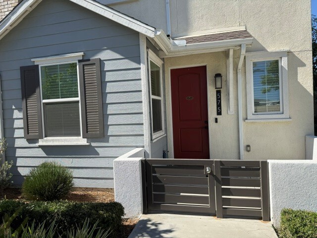 Building Photo - 575 S Mosaic St Unit 575 S. Mosaic, Anaheim, Ca