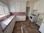 Photo - 214 S Bonita St