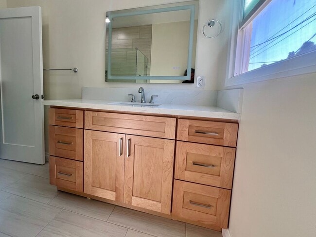 Photo - 4265 Garthwaite Ave