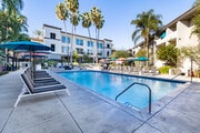 Pool - Plaza at Sherman Oaks