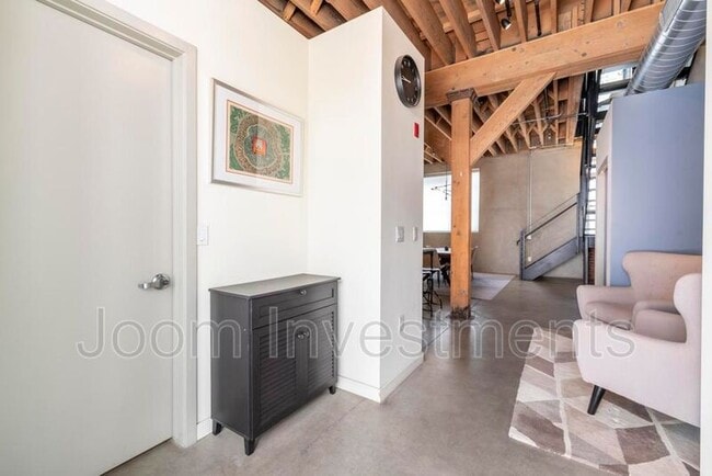 Photo - 527 Molino St Unit 107