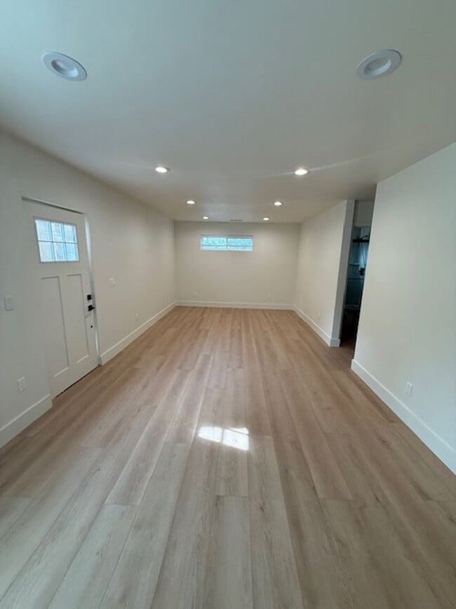 Photo - BRAND NEW 2 BEDROOM / 1 BATHROOM ADU READY TO BE MOVED IN