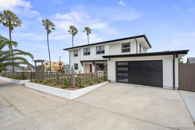 Photo - 4420 Voltaire St