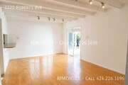 Photo - 3220 Roberts Ave