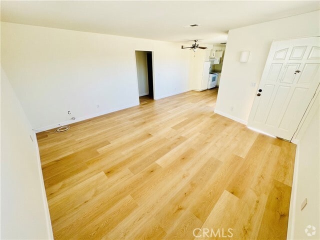 Building Photo - 124 W Canada Unit B Rental