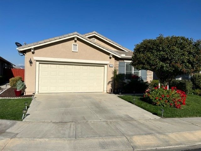 Photo - 180 Lehman Way