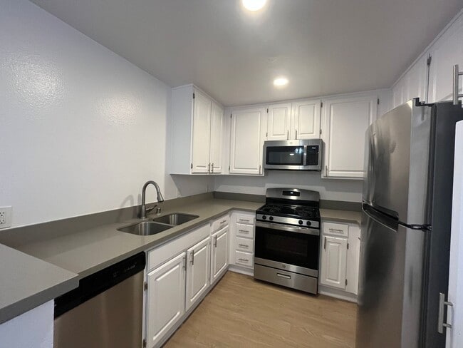 Photo - 14056 Valleyheart