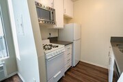 Photo - 641 Gayley Ave