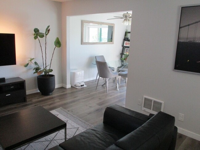 Photo - Desirable Mission Valley 2Bdr 2BA Condo!