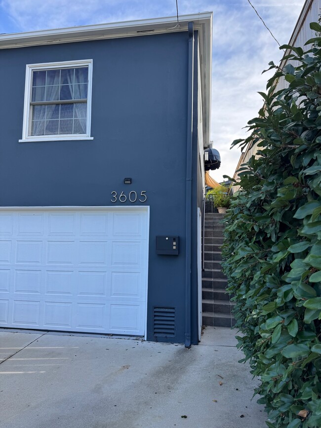 Building Photo - 3605 Richmond St