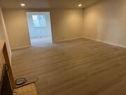 Photo - 1039 Barston Ave