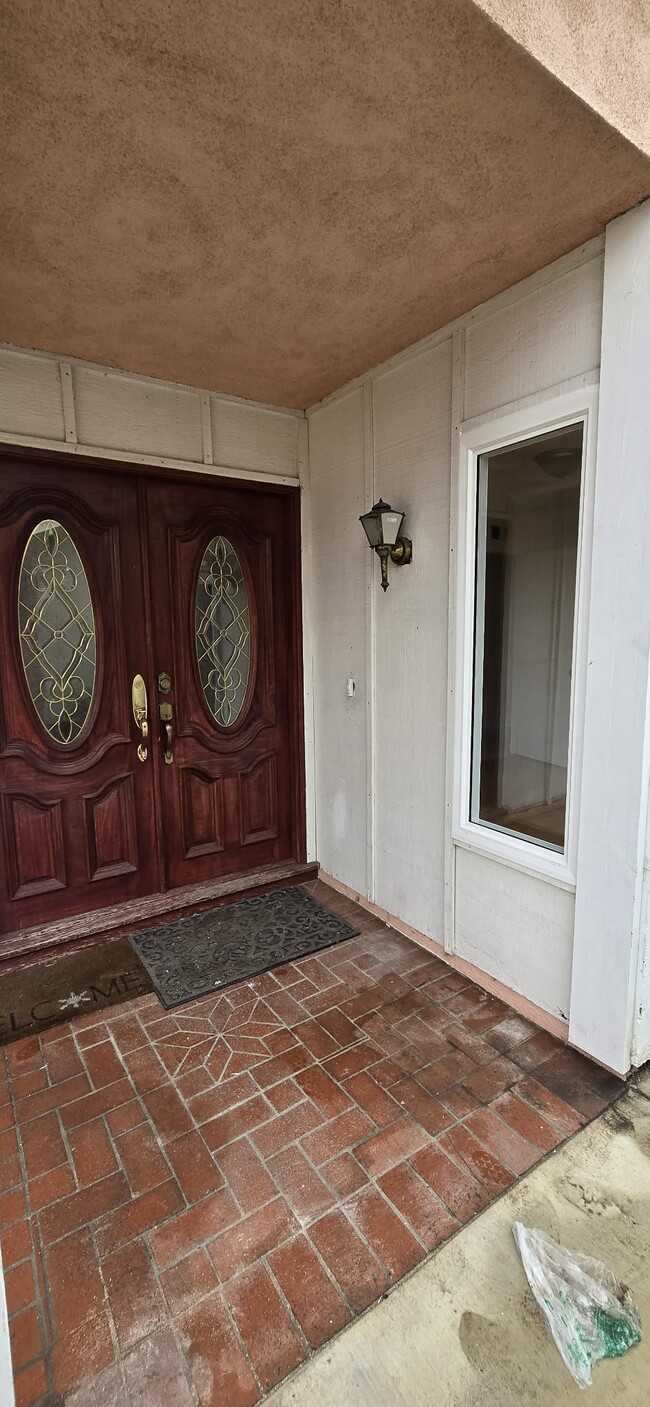 Photo - 3102 S Baker St