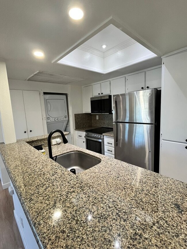 Photo - PRICE REDUCED!  Remodeled Ground Level Condo in MV!