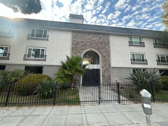 Building Photo - 445 Washington Blvd Unit 8