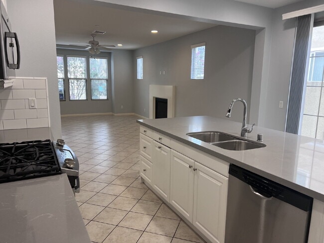 Photo - "Spacious 3-Bed Townhouse Retreat with 2.5 Baths in Beautiful Oceanside – 1,797 Sq Ft of Modern L... Unit 2