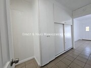 Photo - 1468 Alamitos Ave