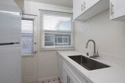 Photo - Perfectly Located 2BR in North Pacific Beach w/ Parking Unit 5042