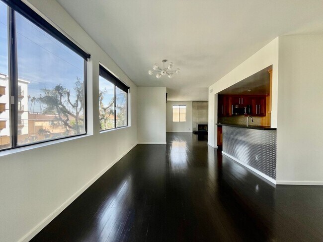 Photo - Spacious 2 Bedroom 2 Bath Condo in West LA