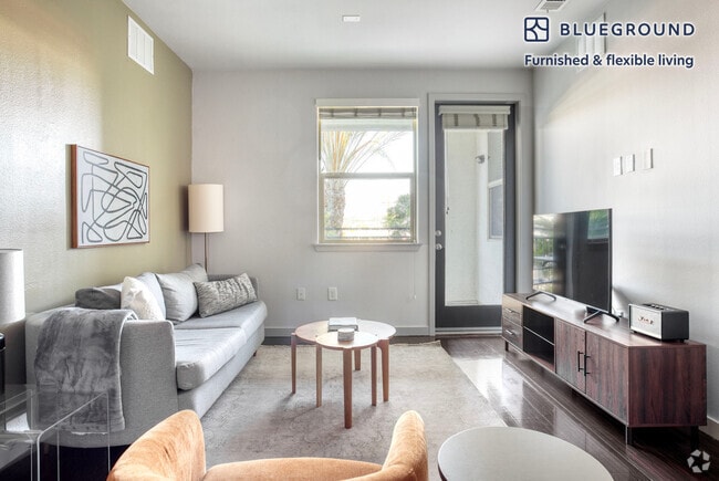 Building Photo - 5550 Grosvenor Blvd Rental