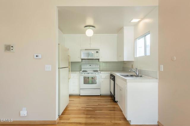 Photo - 6827 Pacific View Dr