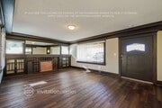 Photo - 754 N Kenmore Ave House