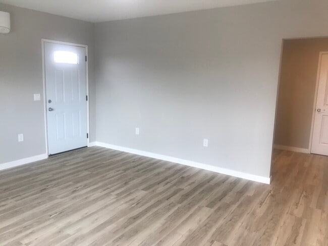 Photo - 7880 Laurelridge Rd Unit 7882