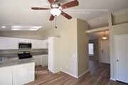 Photo - 1474 Marymount St