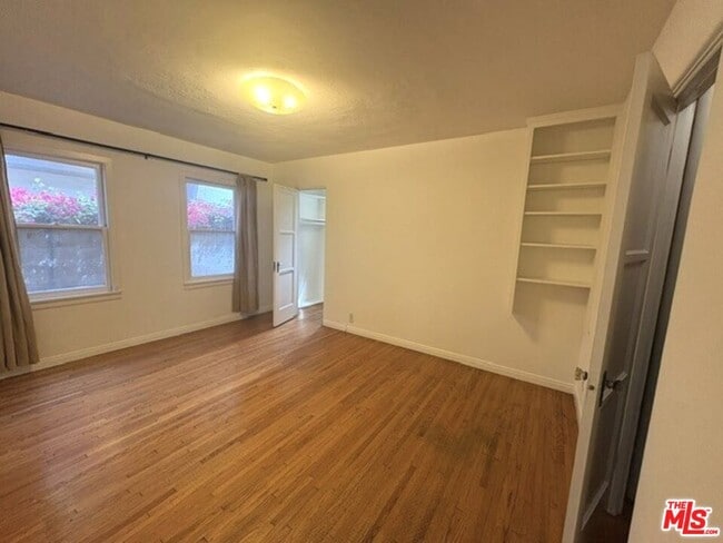 Photo - 3621 Greenfield Ave