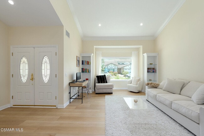 Photo - 5557 Adelina Ct