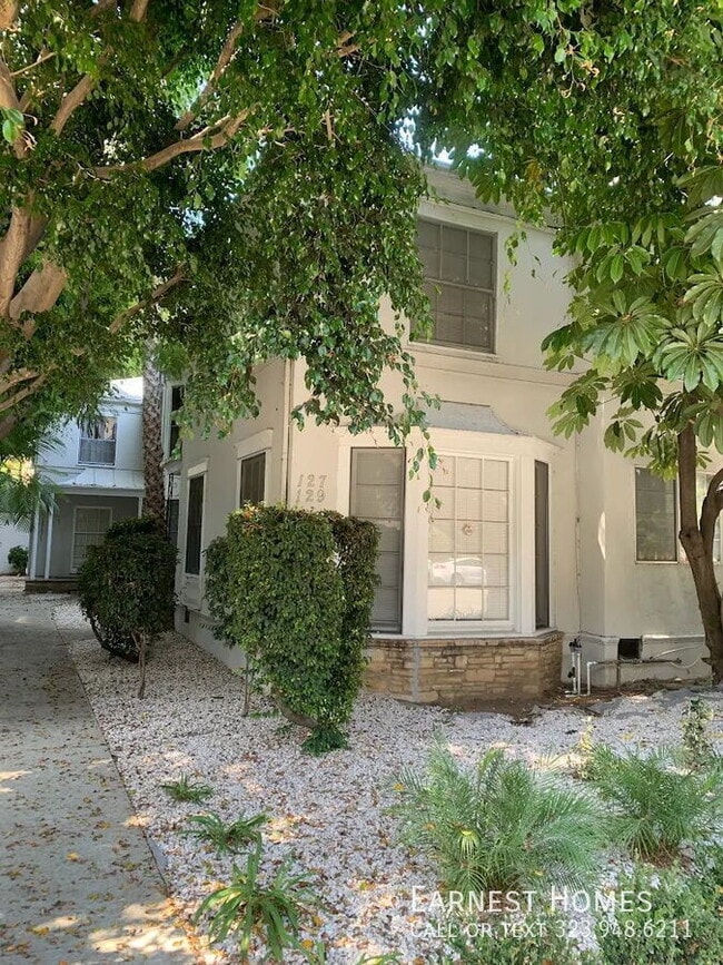 Photo - 127 N Doheny Dr Unit 129