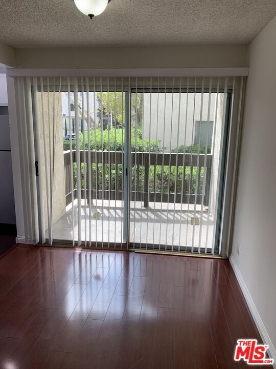 Photo - 4105 Summertime Ln