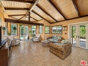 Photo - 14552 Hesby St