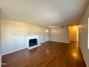 Photo - 36 La Verne Ave Condo