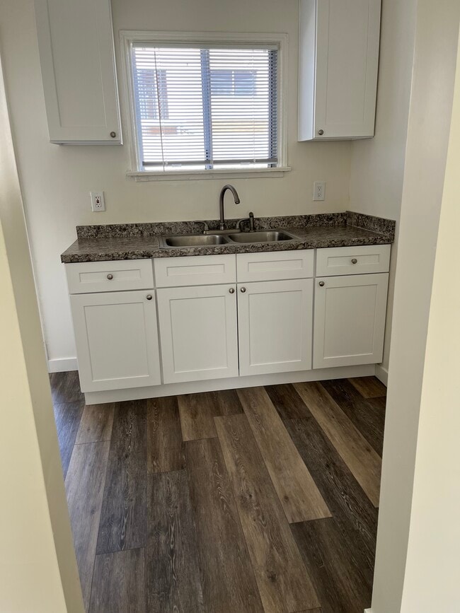 Photo - 16016 S Harvard Blvd Unit B