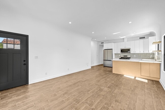 Photo - 618 N Vista St